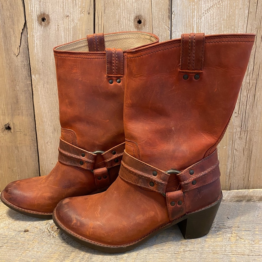 Frye Carmen Harness Short Boot Women’s Size 11